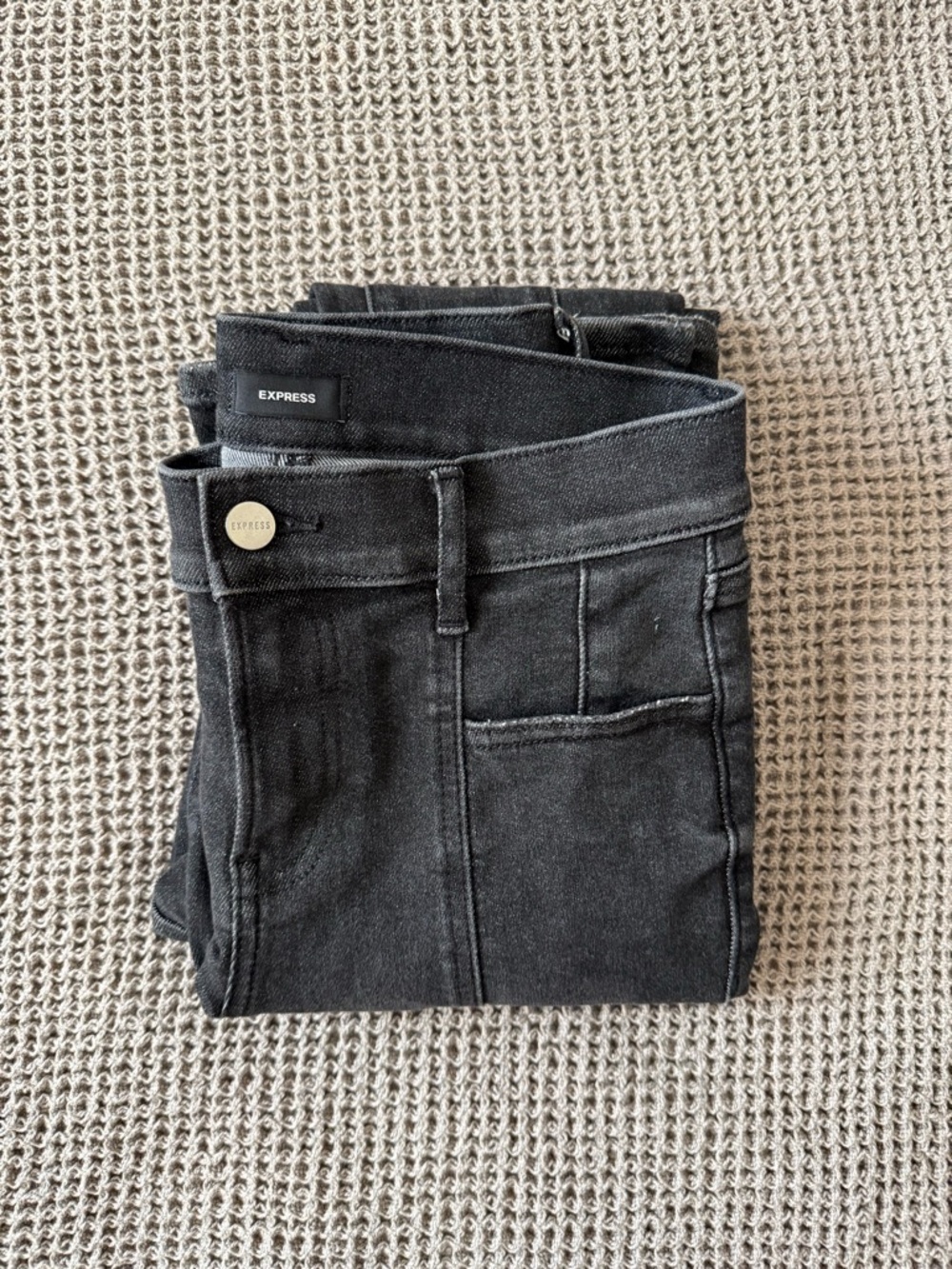Express Women's Black Mid-Rise Skyscraper Boot Cut Jeans with seam details